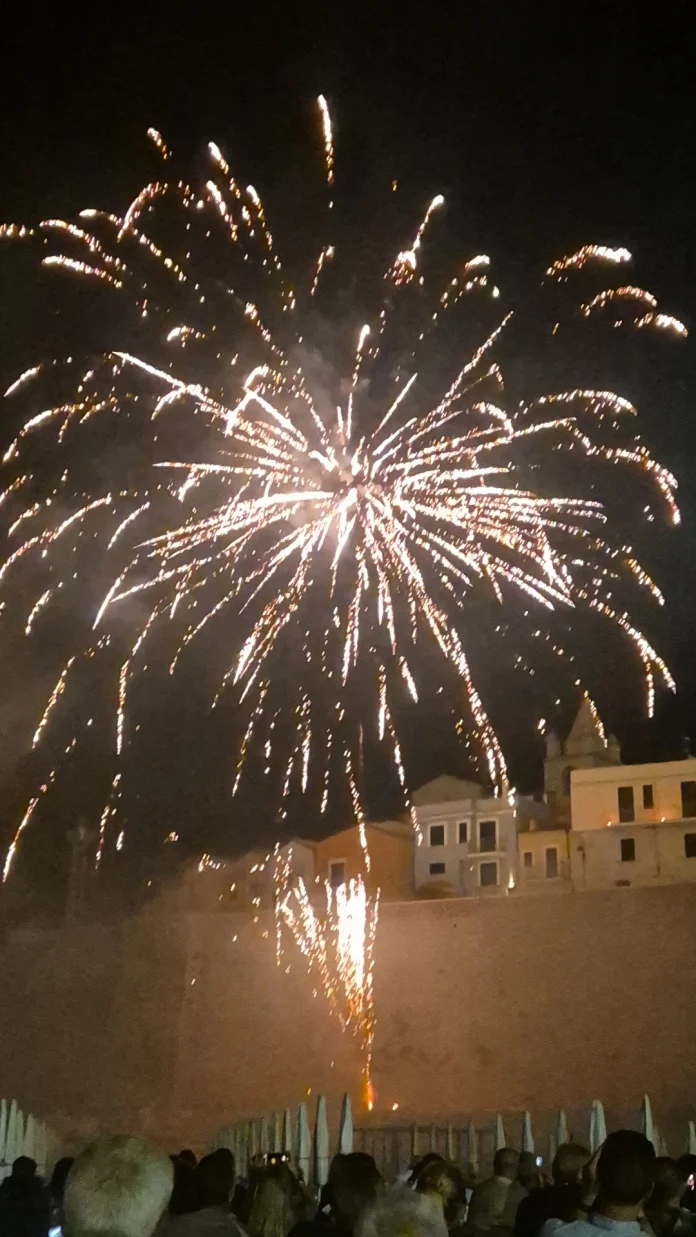 Il Castello “brucia”, Termoli guarda: la magia del Ferragosto