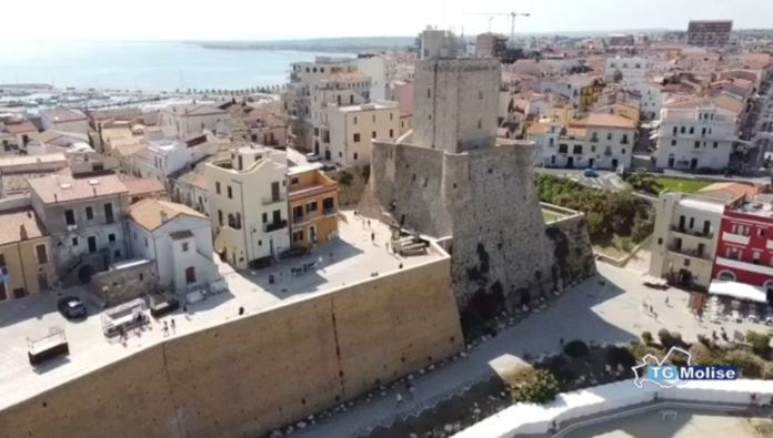 “Le pietre vive della memoria”: giovani scrittori protagonisti a Termoli