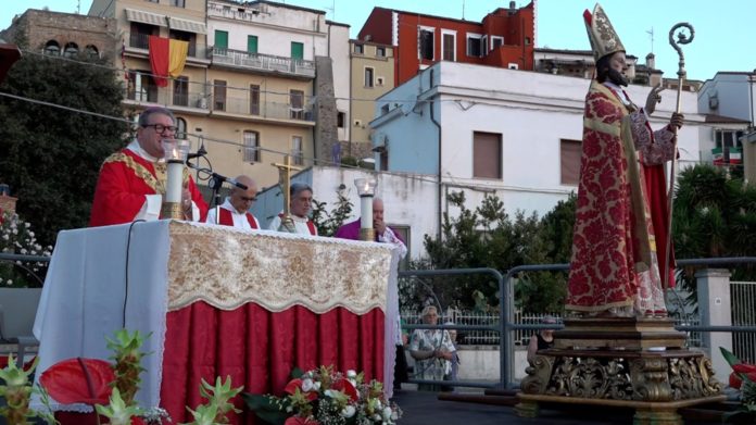 Termoli: la celebrazione della Messa dell’Aurora dedicata a San Basso