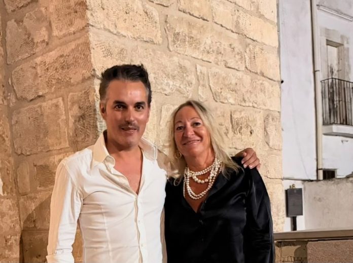 Arte e spiritualità: inaugurata la mostra “Gioielli di Carta”