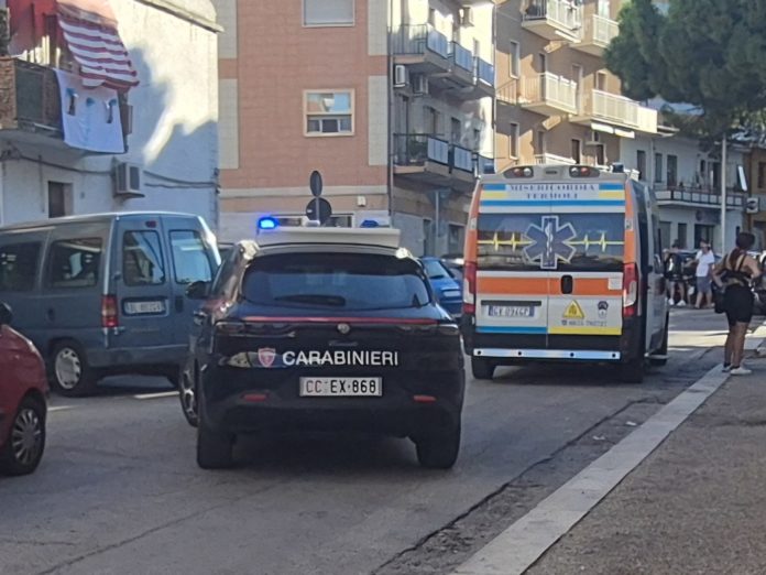 Giovane trovato senza vita nel cortile di casa a Termoli