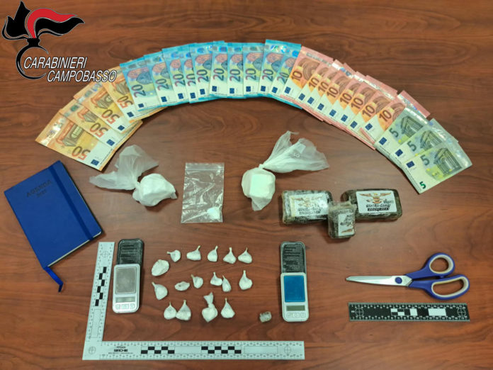 Detenevano droga ai fini dello spaccio, arrestate tre persone a Campomarino