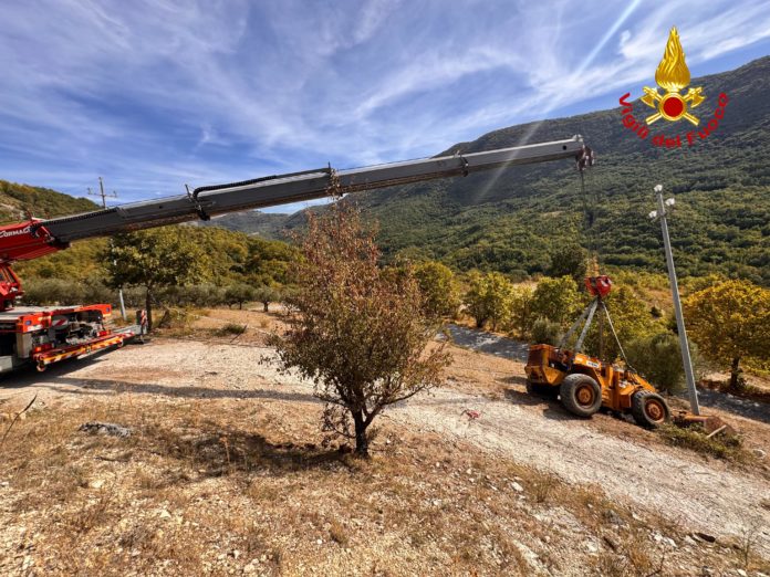 Longano: incidente con mezzo agricolo. Conducente illeso