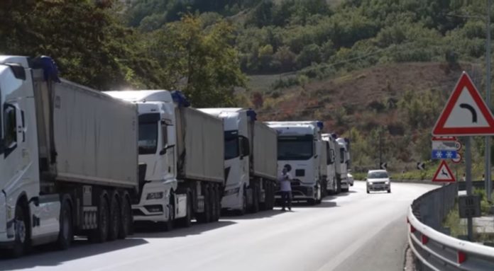 Autotrasportatori impegnati nella protesta