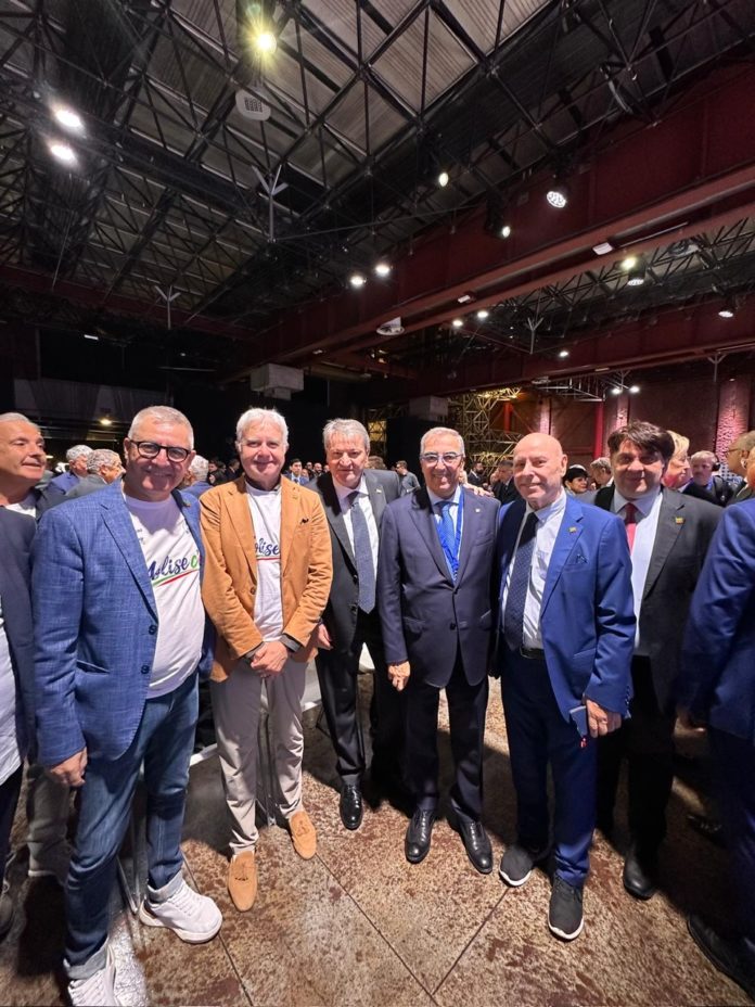 Forza Italia, delegazione molisana all’evento di Milano